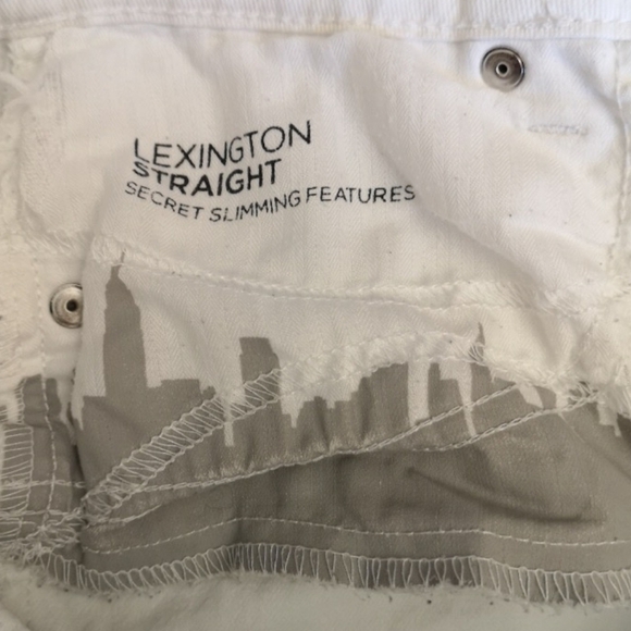 Jones New York Crisp White Lexington Straight Jeans 2 - Picture 6 of 7